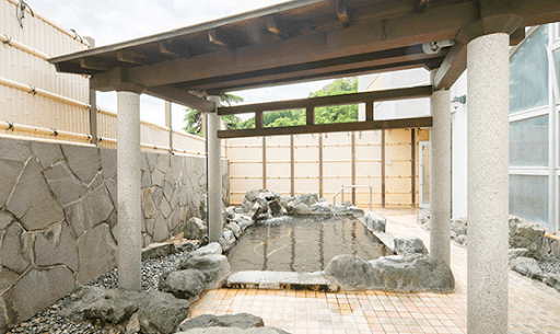 町営温泉施設「幽泉閣」